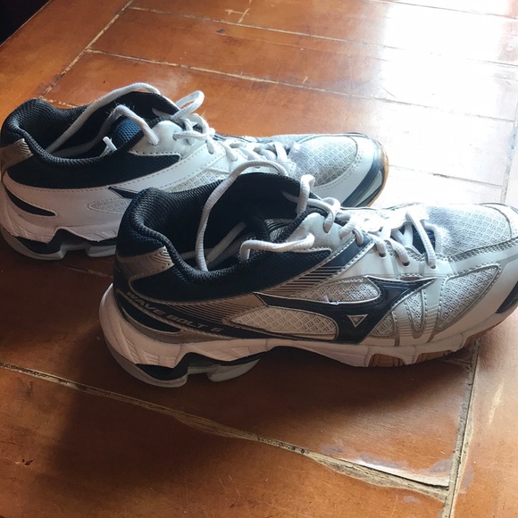 mizuno wave precision 14 navy